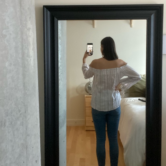 OFF SHOULDER TOP | VINCE CAMUTO | MEDIUM - Picture 3 of 3